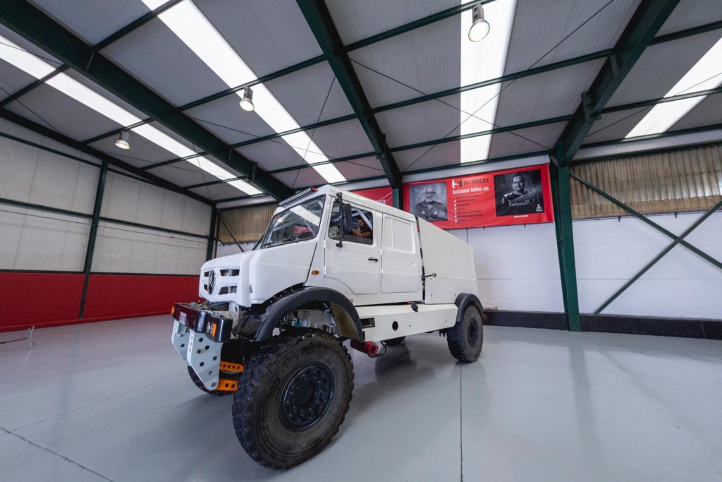 Camion Prototipo Mercedes UNIMOG 4X4 - TH-Trucks angular